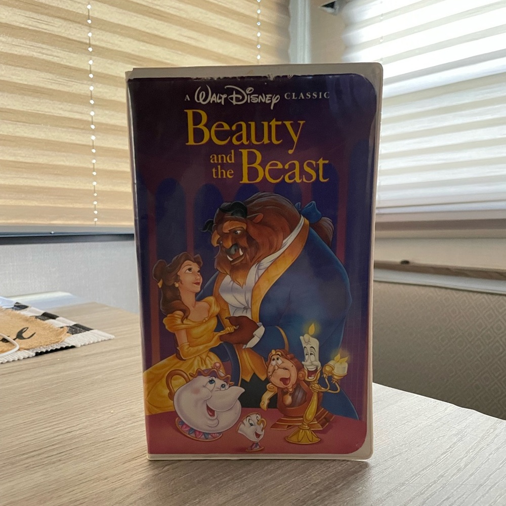Beauty and The Beast VHS